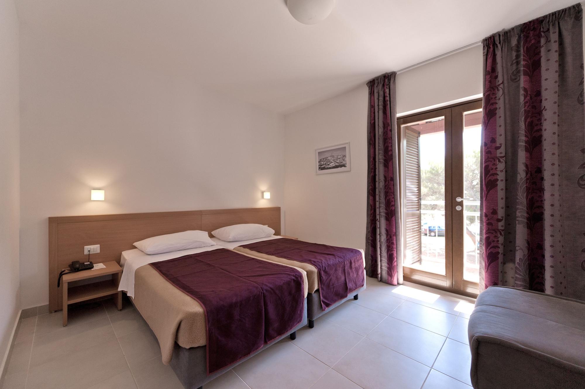Villas Rubin Apartments روفينج المظهر الخارجي الصورة